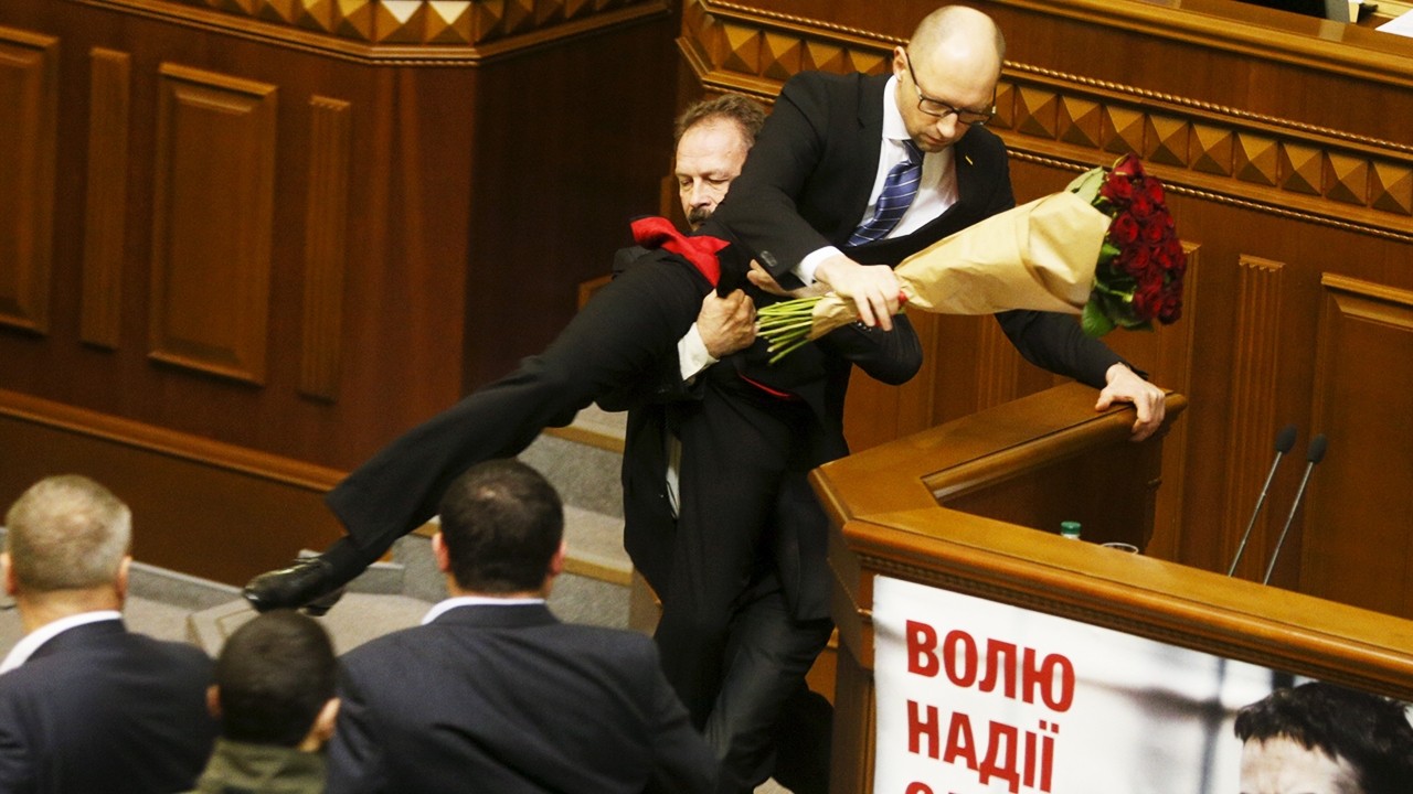 52 фрикции еврочленства. Алексей Куракин 52 фрикции еврочленства. Алексей Куракин