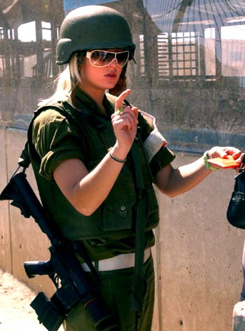 С Праздником, дорогие мои девчата! С Праздником, дорогие мои девчата!