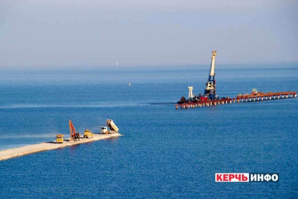 Строят мост Строят мост