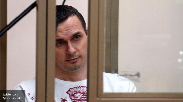 Киев требует от Москвы вернуть в страну четырех осужденных граждан Украины Киев требует от Москвы вернуть в страну четырех осужденных граждан Украины