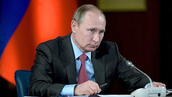 Путин приказал начать вывод российской группировки из Сирии Путин приказал начать вывод российской группировки из Сирии