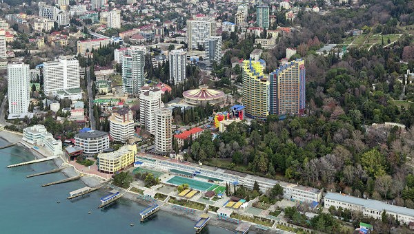 Сторож санатория в Сочи забрал стул, куда директор спрятал €100 тысяч