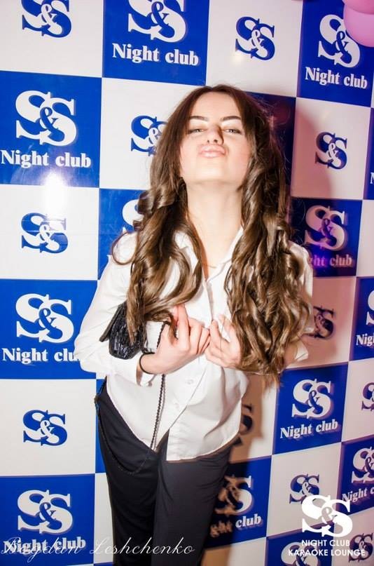 Кому война, а кому пьянство, хамство и разврат... Кому война, а кому пьянство, хамство и разврат...