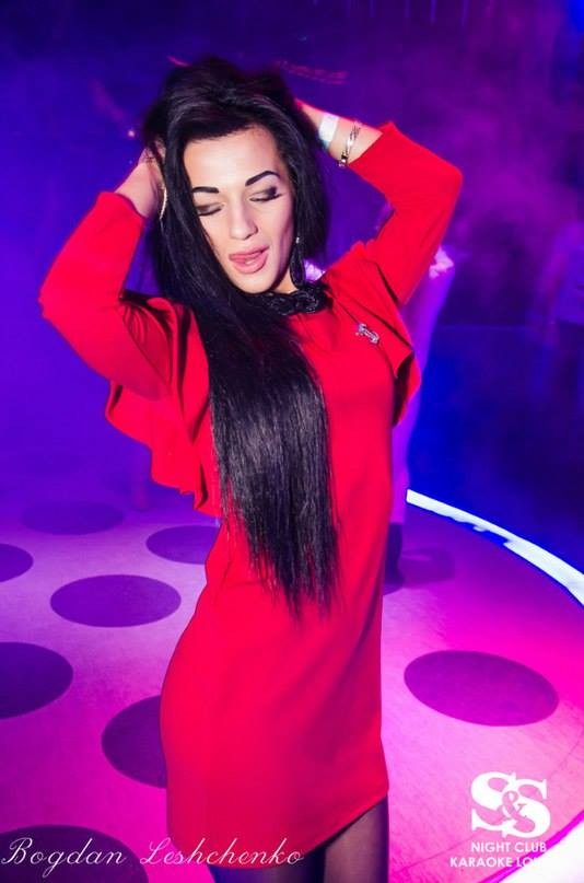 Кому война, а кому пьянство, хамство и разврат... Кому война, а кому пьянство, хамство и разврат...