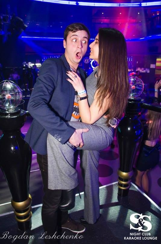 Кому война, а кому пьянство, хамство и разврат... Кому война, а кому пьянство, хамство и разврат...