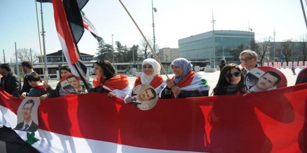 Сирийцы в Европе поддержали мирные переговоры и Асада Сирийцы в Европе поддержали мирные переговоры и Асада