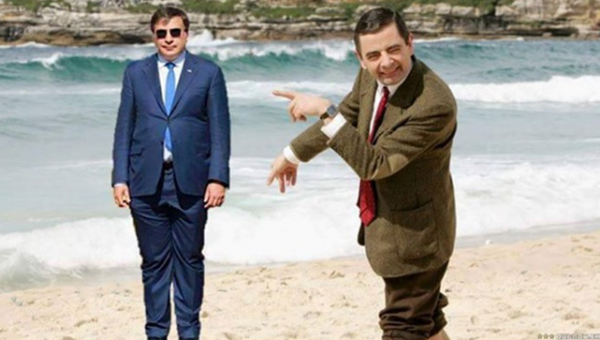 Урок стиля от Саакашвили: губернатор Одесской области заправил брюки в носки Урок стиля от Саакашвили: губернатор Одесской области заправил брюки в носки