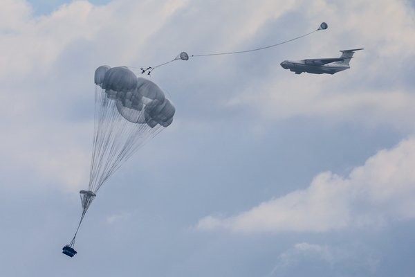 В России началась внезапная проверка боеготовности ВДВ В России началась внезапная проверка боеготовности ВДВ