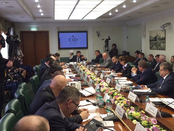 В Москве издана книга «Обыкновенный фашизм: военные преступлениях украинских силовиков» В Москве издана книга «Обыкновенный фашизм: военные преступлениях украинских силовиков»