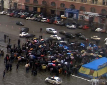 В Харькове ученые вышли на протесты В Харькове ученые вышли на протесты