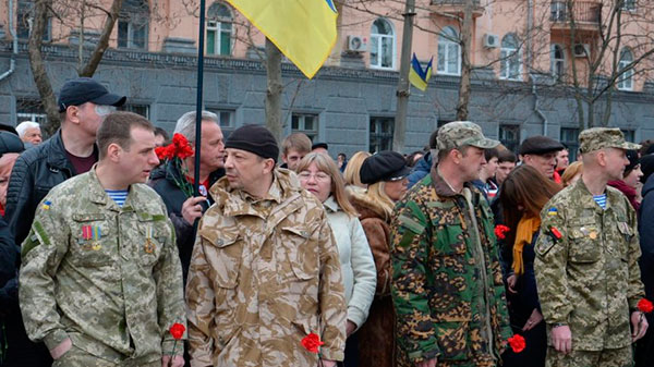 Пир червей на могилах Героев...Юрий Барбашов