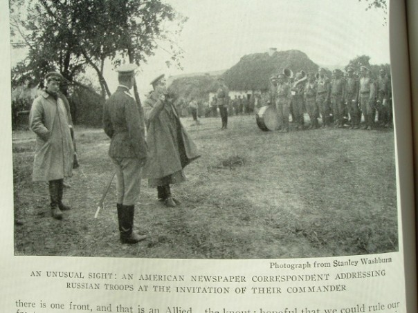 Нет у революции начала, есть у революции конец. Нет у революции начала, есть у революции конец.