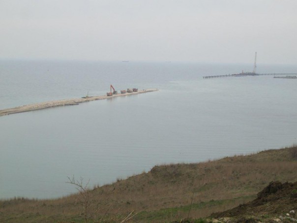 Керченский мост: Стройка уже приближается к Крыму со стороны Тамани Керченский мост: Стройка уже приближается к Крыму со стороны Тамани