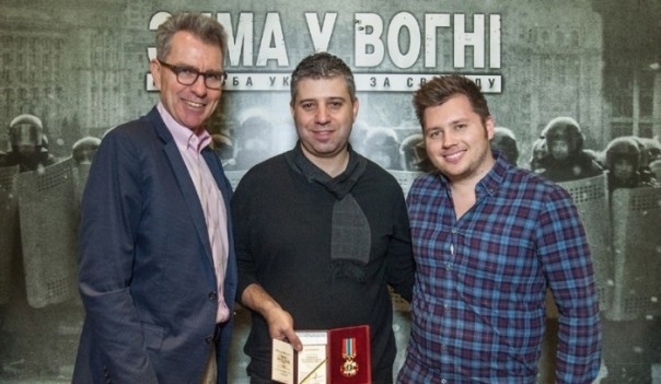 Зима в огне или как заработать на упоротых патриотах  