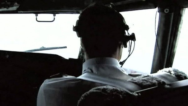 Итальянский пилот хотел разбить самолет с 200 пассажирами из-за ссоры с женой Итальянский пилот хотел разбить самолет с 200 пассажирами из-за ссоры с женой