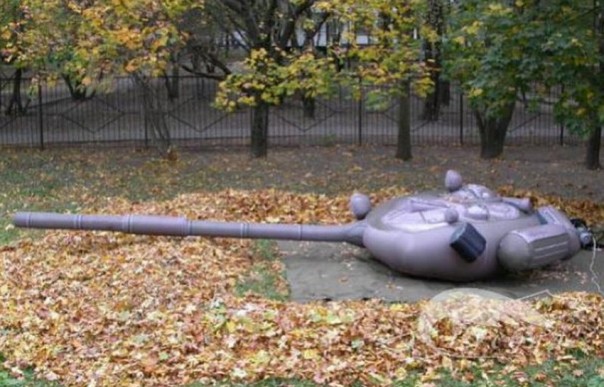 Хитрость военной надувной техники РФ Хитрость военной надувной техники РФ