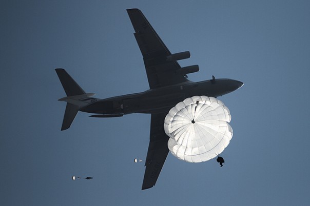 Десант в Одессе: Нам нужны исторические свершения! Эдуард Лимонов Десант в Одессе: Нам нужны исторические свершения! Эдуард Лимонов