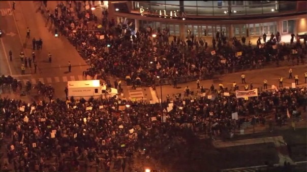 Трампоманы vs трампофобы. Первая кровь