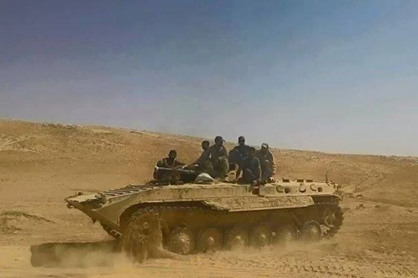 ВКС России возобновили нанесение ударов на территории Сирии. САА наступает под Пальмирой ВКС России возобновили нанесение ударов на территории Сирии. САА наступает под Пальмирой