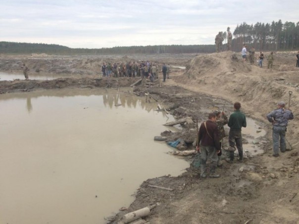 Украинская Африка. Люди гибнут за янтарь Украинская Африка. Люди гибнут за янтарь