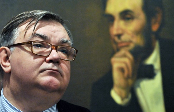 Догавкался падла: Уволен директор Госархива Сергей Мироненко Догавкался падла: Уволен директор Госархива Сергей Мироненко