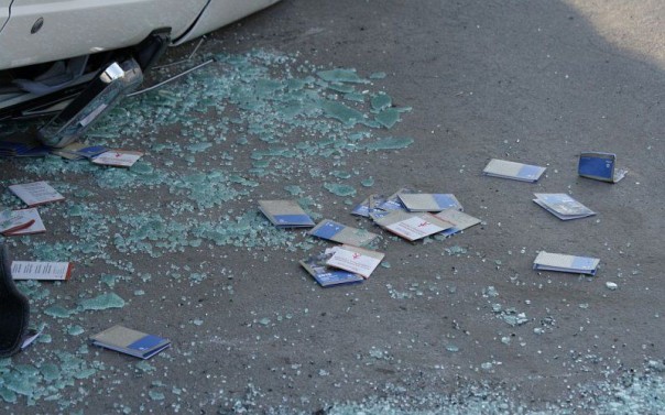 Машина «Международного Красного Креста» попала в ДТП в Донецке Машина «Международного Красного Креста» попала в ДТП в Донецке