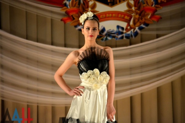 В Донецке начался VII Международный джазовый фестиваль «Джаз-Форум» и показ мод В Донецке начался VII Международный джазовый фестиваль «Джаз-Форум» и показ мод