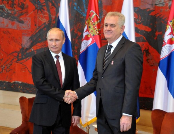 Сербия никогда не присоединится к санкциям против России Сербия никогда не присоединится к санкциям против России