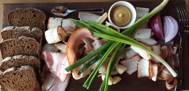 Картина салом