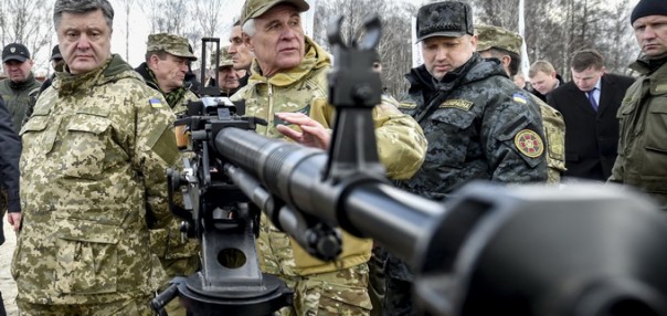 Порошенко выбирает войну