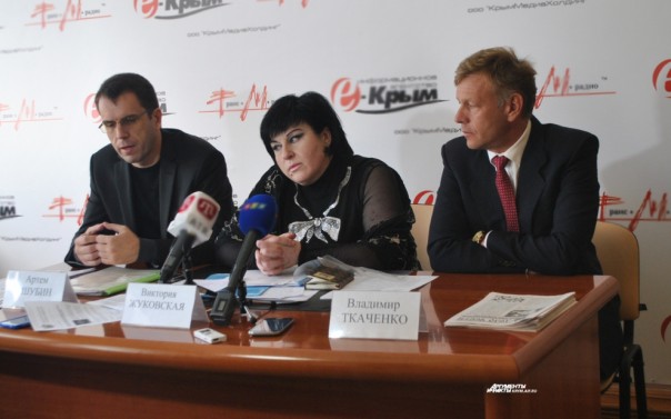 Российские коллекторы, выкупающие долги крымчан украинским банкам, признают в договорах факт «оккупации Крыма» Российские коллекторы, выкупающие долги крымчан украинским банкам, признают в договорах факт «оккупации Крыма»