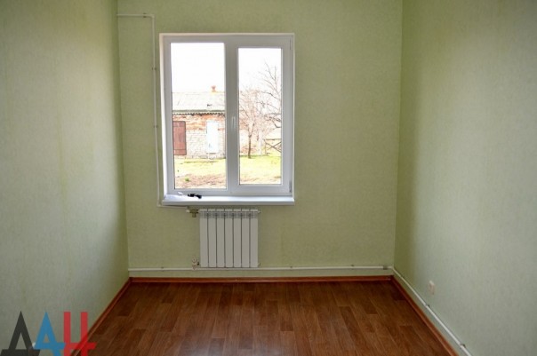 Пушилин передал жителям Иловайска ключи от 32 новых домов, построенных взамен разрушенных войной Пушилин передал жителям Иловайска ключи от 32 новых домов, построенных взамен разрушенных войной