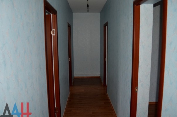 Пушилин передал жителям Иловайска ключи от 32 новых домов, построенных взамен разрушенных войной Пушилин передал жителям Иловайска ключи от 32 новых домов, построенных взамен разрушенных войной