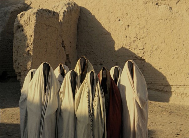 "Белое солнце пустыни". Первоначальный сценарий легендарного фильма 