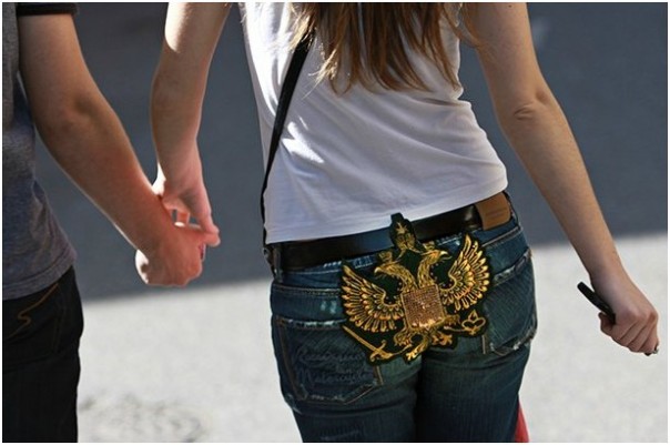 Эмбрион рафинированного гитлеризма. Юрий Селиванов Эмбрион рафинированного гитлеризма. Юрий Селиванов