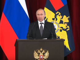 На церемонии в Кремле Путин пояснил почему вывел войска из Сирии и назвал имя пятого погибшего офицера. 