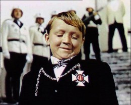 США наградили лидера Болотной за призывы бомбить Крым