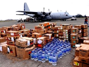 Чиновники Красного Креста в Киеве торговали гуманитаркой для АТО, а в Одессе — разворовали гуманитарку из Швейцарии