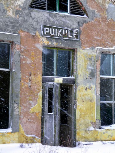 Население Латвии, в едином порыве... Население Латвии, в едином порыве...