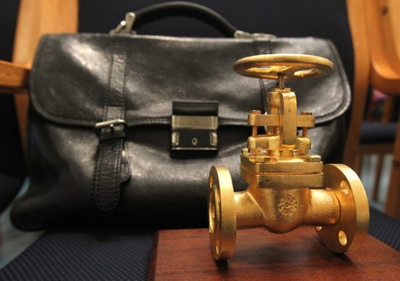 Коррупционная пирамида в ЖКХ Саратова, как угроза национальной безопасности.