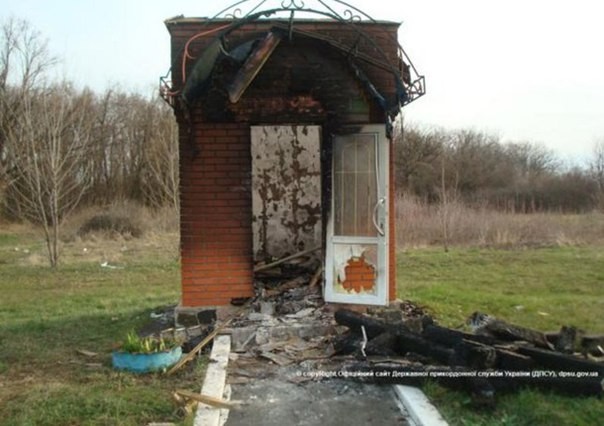 На Кировоградщине вандалы надругались над братскими могилами советских солдат На Кировоградщине вандалы надругались над братскими могилами советских солдат