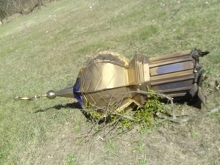 На Кировоградщине вандалы надругались над братскими могилами советских солдат На Кировоградщине вандалы надругались над братскими могилами советских солдат