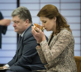Опять этот проклятый чай. Где сакэ, где водка?
