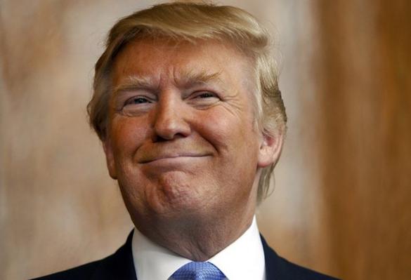 Сюрреализм: В США запретили продавать шарфы от дизайнерской фирмы дочери Трампа — они пожароопасные, могут загореться Сюрреализм: В США запретили продавать шарфы от дизайнерской фирмы дочери Трампа — они пожароопасные, могут загореться