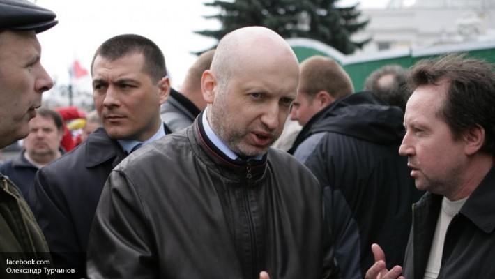 Турчинов и Аваков объявлены московскими шпионами Турчинов и Аваков объявлены московскими шпионами