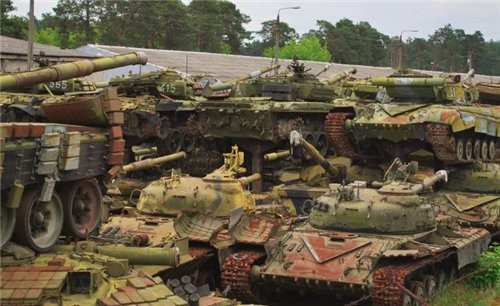 Танковый позор Украины. Часть 5. Днище Танковый позор Украины. Часть 5. Днище