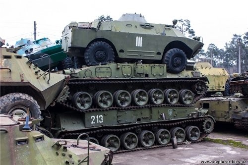 Танковый позор Украины. Часть 5. Днище Танковый позор Украины. Часть 5. Днище