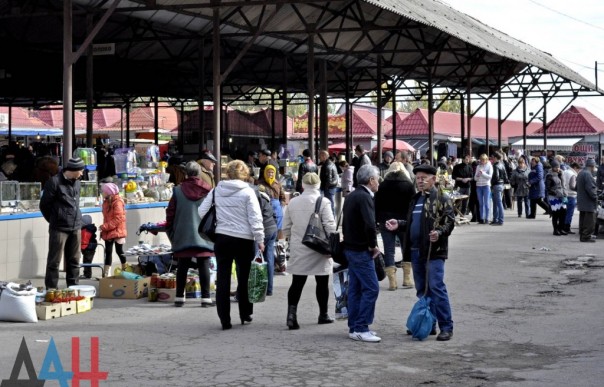 Парламент ДНР принял закон о национализации всех рынков Республики Парламент ДНР принял закон о национализации всех рынков Республики