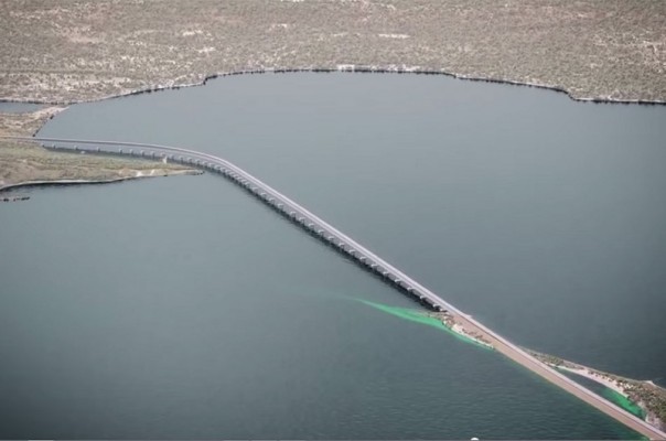 Символ нерушимой дружбы Украины и России