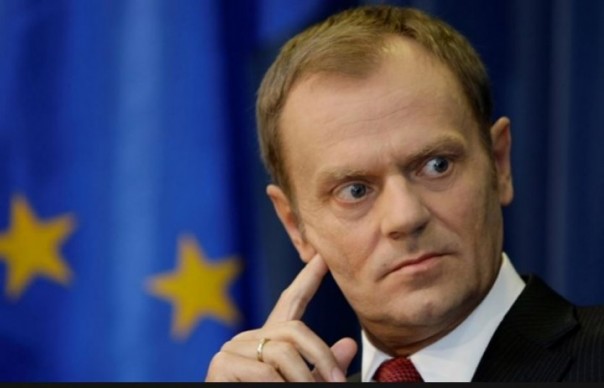 Минобороны Польши обвинило Туска в фальсификации отчета о смоленской катастрофе Минобороны Польши обвинило Туска в фальсификации отчета о смоленской катастрофе